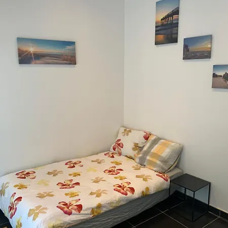 Jolie Maisonnette Avec Terrasse Centre