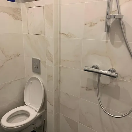 Jolie Maisonnette Avec Terrasse Centre